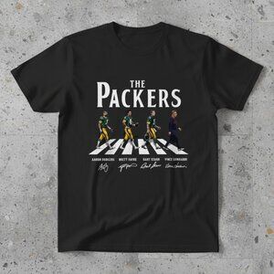 Green Bay Packers Legends Graphic T-Shirt – Football Icons Tee